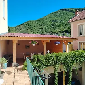 Couette-café Des Alpes, Serres (Hautes-Alpes)